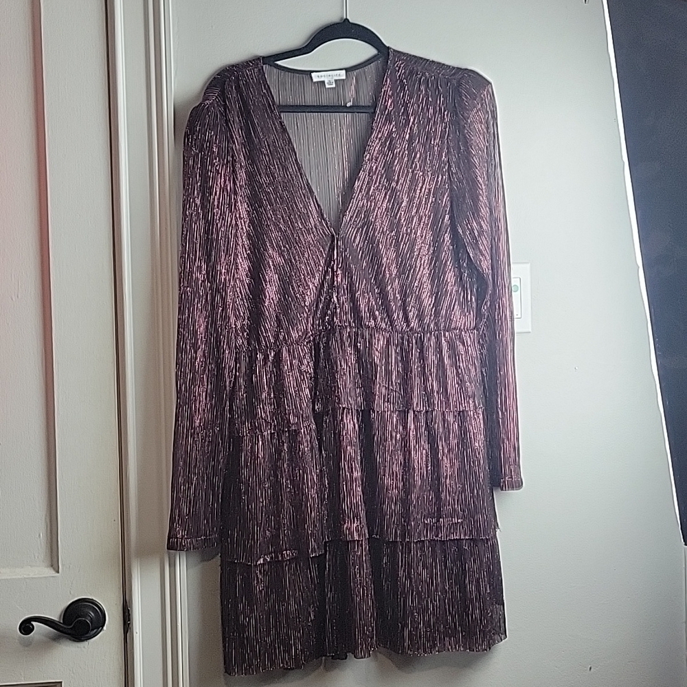 Socialite Metallic Long Sleeve Tiered Mini Dress-Size XL - Picture 3 of 16